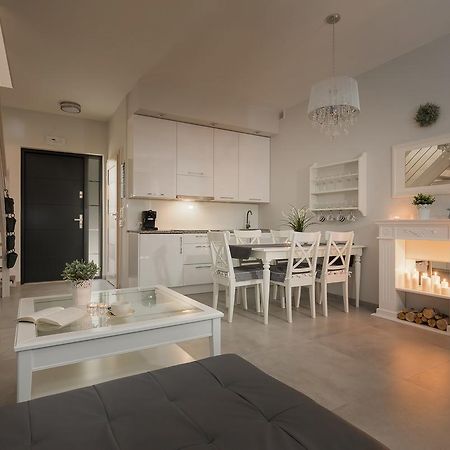 One & Only Villa โปเบียโรโว ภายนอก รูปภาพ